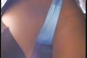 Upskirt im garten porno onet video