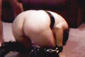 Die frau bekommt die peitsche... porno video schwingen