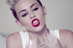 Miley cyrus - wir können nicht aufhören pornos bei der arbeit