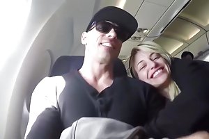 Öffentliche flugzeug blowjob nastja porno video watch
