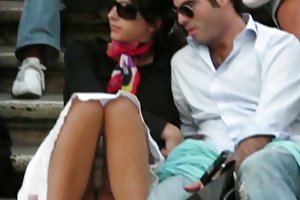 Voyeur 5 färsen babe mit einem kerl auf der treppe auf gesicht porno videos