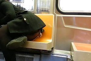 Candid beute upskirt auf dem zug aus new york foto porno nudisten