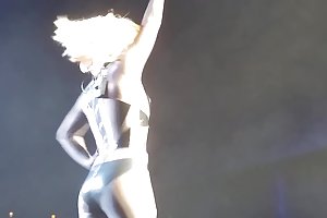 Eine fehlfunktion der garderobe von britney spears in las vegas pornofilme fick meine frau