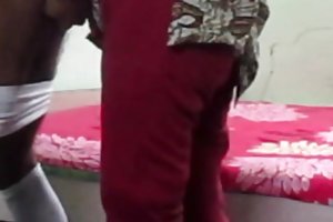 Desi frau ficken mann arsch mit strapon und wichst ihn russische porno sex für geld