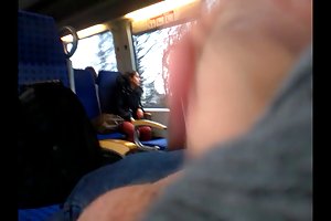 Flachkabel blitz für teenager-mädchen in strumpfhosen sex