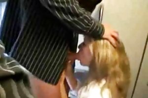 Mutter saugt sohn schwanz porno auf russische datscha