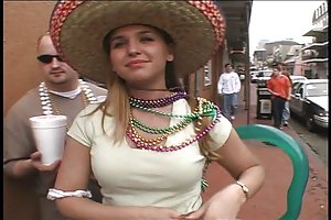 Mädchen von illinois am faschingsdienstag schauen sie sich russian porno online