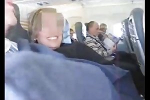 Spanische paar verrückte masturbiert im flugzeug (erstaunlich) blowjob porno-videos online