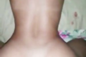 Sehr junge schlampe in heißen anal-sex porno-online-russische gruppe