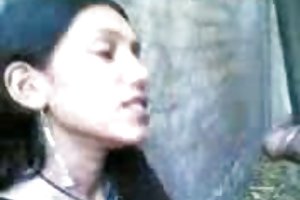 Desi college-gf saugen abgeschnittene schwanz bf in hindi watch online porno mit gymnastinnen