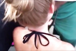 Tag heiße frau am strand! familien-inzest watch porn videos
