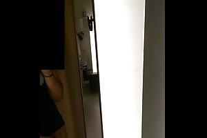 Blinkt in der umkleide porno reife
