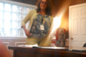 Kurze büro saugen porno video japanische spiele